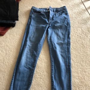 Loft size 4 skinny jeans